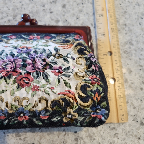 VINTAGE,ALL HAND CRAFTED  STICH,CLUCH. - Picture 6 of 7